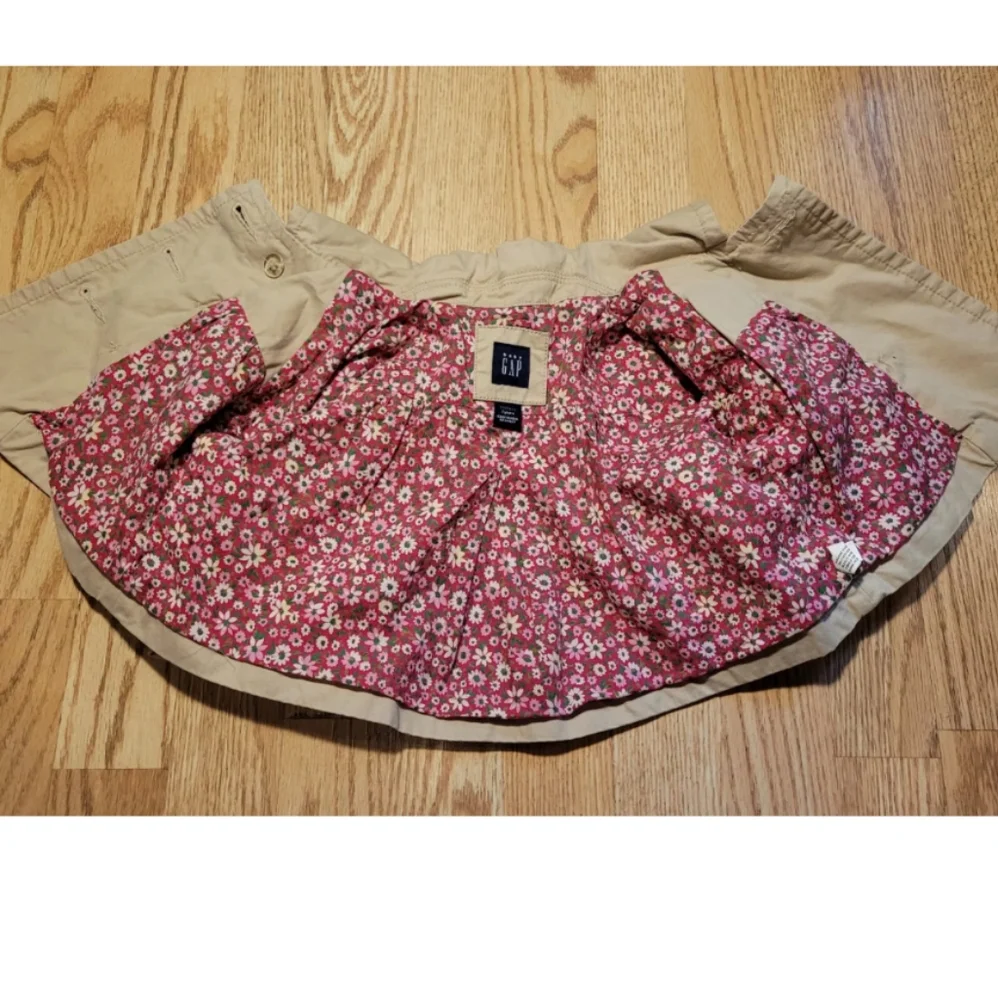 Gap Baby Girls Coat Size: 2 Years Button